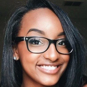 LoveFromLiyax - Height, Bio, Wiki, Family, Birthplace, Networth & More