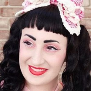 Lovely Lor Biography