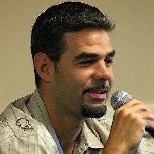 Mike Lowell - Age, WIki, Birthday, Family, Networth & More