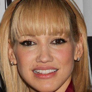 Fanny Lu - Age, Bio, Career, Family, Wiki, Networth & More