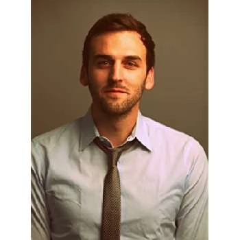 Lucas Kavner - Age, Height, Birthdate, Family, Wiki & More