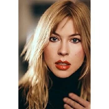 Lucia Edwards - Age, Bio, Birthdate, Family, Networth & More