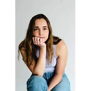 Lucy Grundberg - Age, Bio, Birthdate, Family, Networth & More