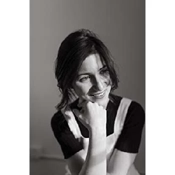 Lucy Manos - Age, Bio, Birthdate, Family, Networth & More