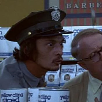 Luis Contreras - Age, Wiki, Birthdate, Bio, Networth, Family & More