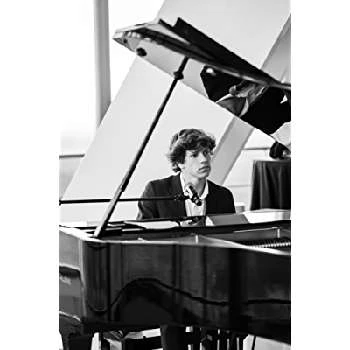 Luis Mas - Age, Bio, Birthdate, Family, Networth & More