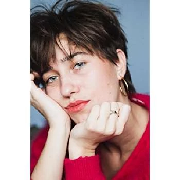 Lujza Richter - Income, Birthday, Family, Bio, Networth & More