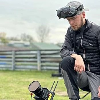 Luke Bannister - Age, Bio, Birthdate, Family, Networth & More