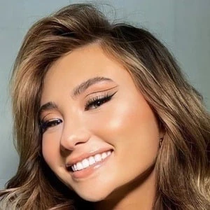 Gianna Luke - Date Of Birth, Bio, Birthdate, Parents, Networth & More