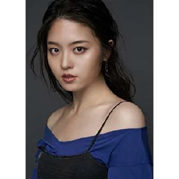Luna Fujimoto Biography