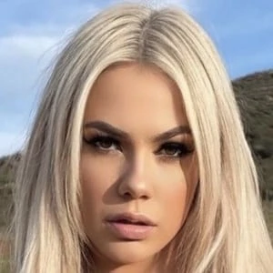 Sarah Lupica - Networth, Biography, Birthdate, Family & More