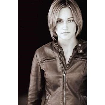 Luvia Petersen - Family, Bio, Birthdate,Age, Networth , Wiki& More