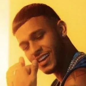 Lyanno - Age, Bio, Birthdate, Family, Networth & More