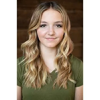 Lydia Tracy - Age, Bio, Birthdate, Family, Networth & More