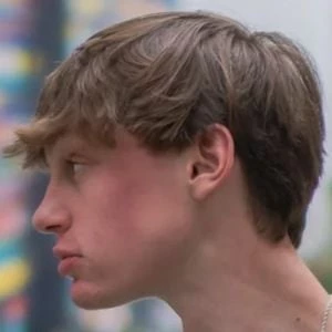 Owen Lynch - Wiki, Family, Bio, Birthdate, Networth & More