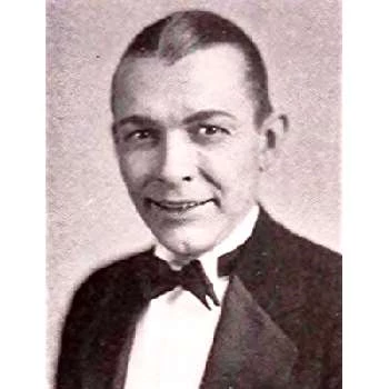 Lynn Cowan - Age, Bio, Career, Family, Wiki, Networth & More