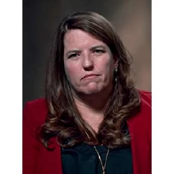 Lynn Fox - Age, Bio, Birthdate, Family, Networth & More