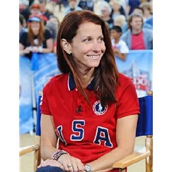 Lynn Raisman - Age, Bio, Birthdate, Family, Networth & More