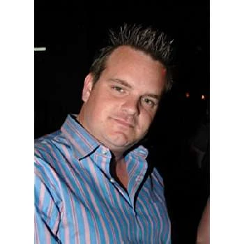 Lynn Warren - Age, Bio, Birthdate, Family, Networth & More