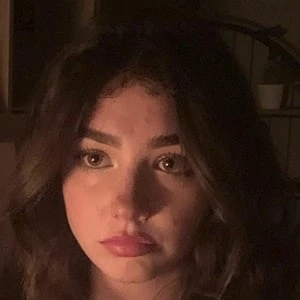 lyzzahh - Age, Wiki, Birthdate, Bio, Networth, Family & More