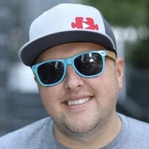 Asa Maass - Age, Wiki, Birthdate, Bio, Networth, Family & More