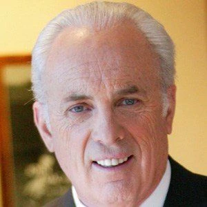 John F. MacArthur Biography
