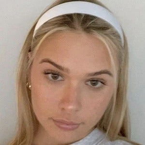 Emma MacDonald Biography
