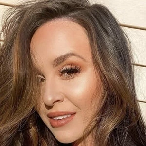 Megan Mace McKay - Age, Height, Birthdate, Family, Wiki & More