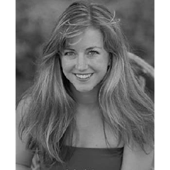 Mackenzie English - Age, Bio, Birthdate, Family, Networth & More