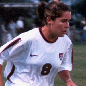 Shannon MacMillan - Wiki, Family, Bio, Birthdate, Networth & More