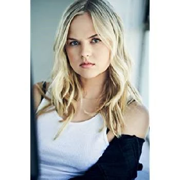 Maddie McCormick Biography