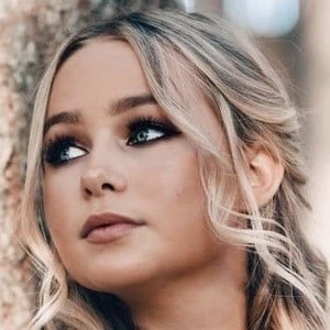 Ivy Mae - Networth, Bio, Wiki, Family, Birthday, Networth & More