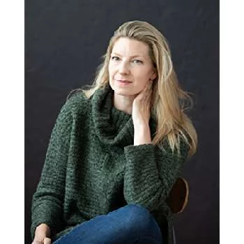 Maev Beaty - Age, Bio, Birthdate, Family, Networth & More