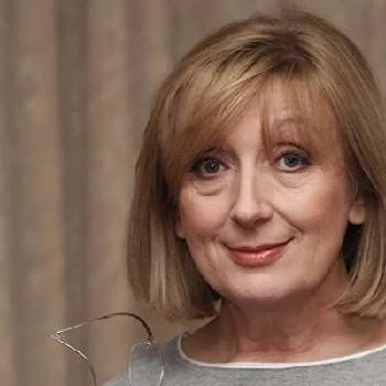 Magdalena Szwarcbart - Networth, Biography, Birthdate, Family & More