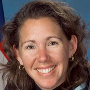 Sandra Magnus - Birthplace, Bio, Wiki, Birthday, Family, Networth & More