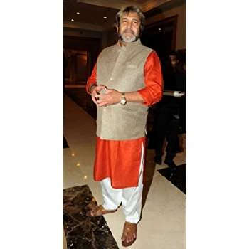 Mahesh Manjrekar Biography