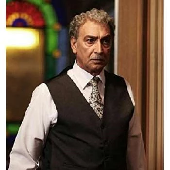 Mahmood Pakniat - Age, Bio, Birthdate, Family, Networth & More