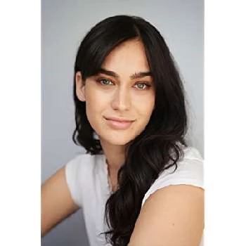 Maia Scalia - Age, Bio, Birthdate, Family, Networth & More