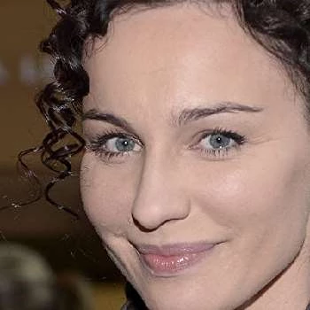 Maja Hirsch - Family, Bio, Birthday, Family, Income & More