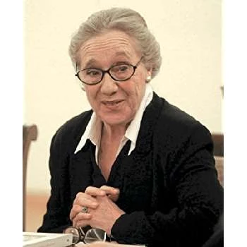 Maja Komorowska - Wiki, Bio, Networth, Birthdate, Family & More