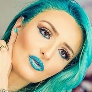 Meri Makeup - Age, Wiki, Birthdate, Bio, Networth, Family & More