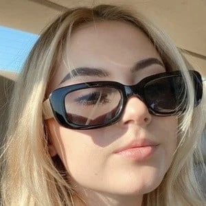 Makeuppbyruthie - Age, Bio, Birthdate, Family, Networth & More