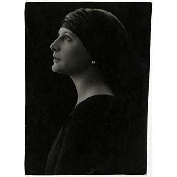 Malvina Longfellow - Birthplace, Bio, Wiki, Birthday, Family, Networth & More