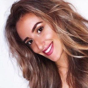 Marina Mamic Biography