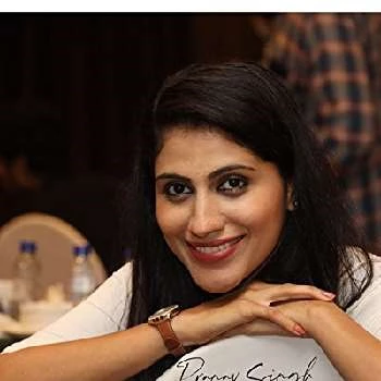 Manasi Kulkarni - Age, Bio, Birthdate, Family, Networth & More