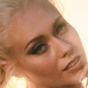 Manda Malina - Biography, Birthdate, Family, Networth & More