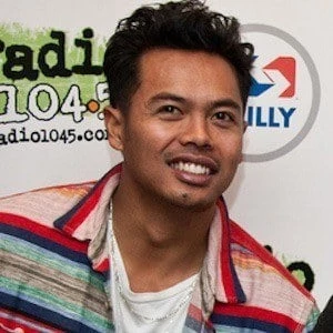 Dougy Mandagi Biography