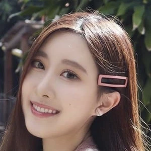 Mandy Sandy&Mandy - Family, Bio, Wiki, Dat of Birth, Networth & More