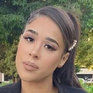 Kayla Manning Biography