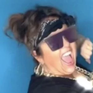 Kelly Manno - Age, Height, Birthdate, Family, Wiki & More